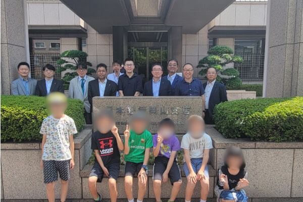 優良従業員表彰の様子